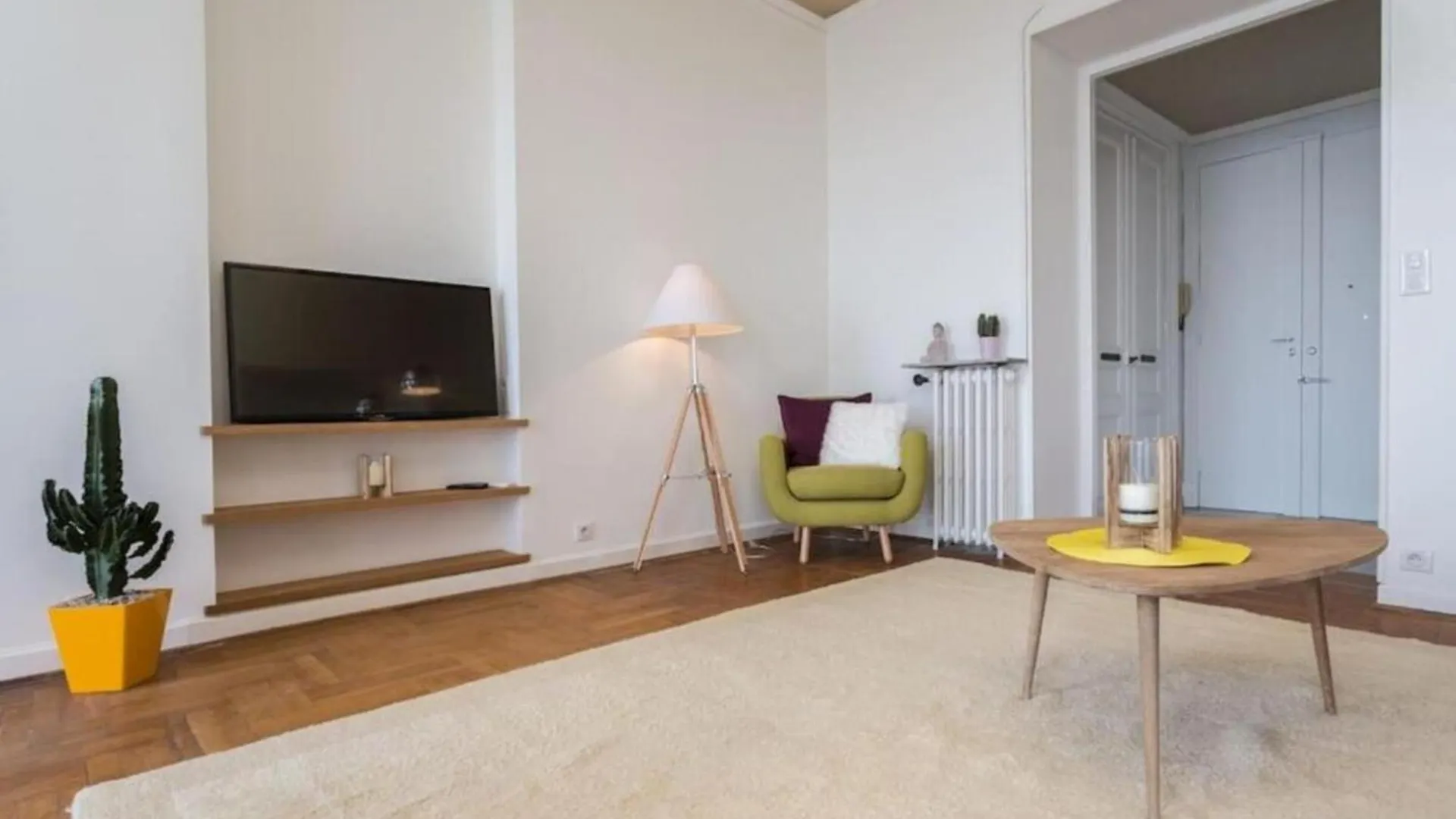 Etats Unis 894 - Stunning On Sea Front W Ac Apartment Nice