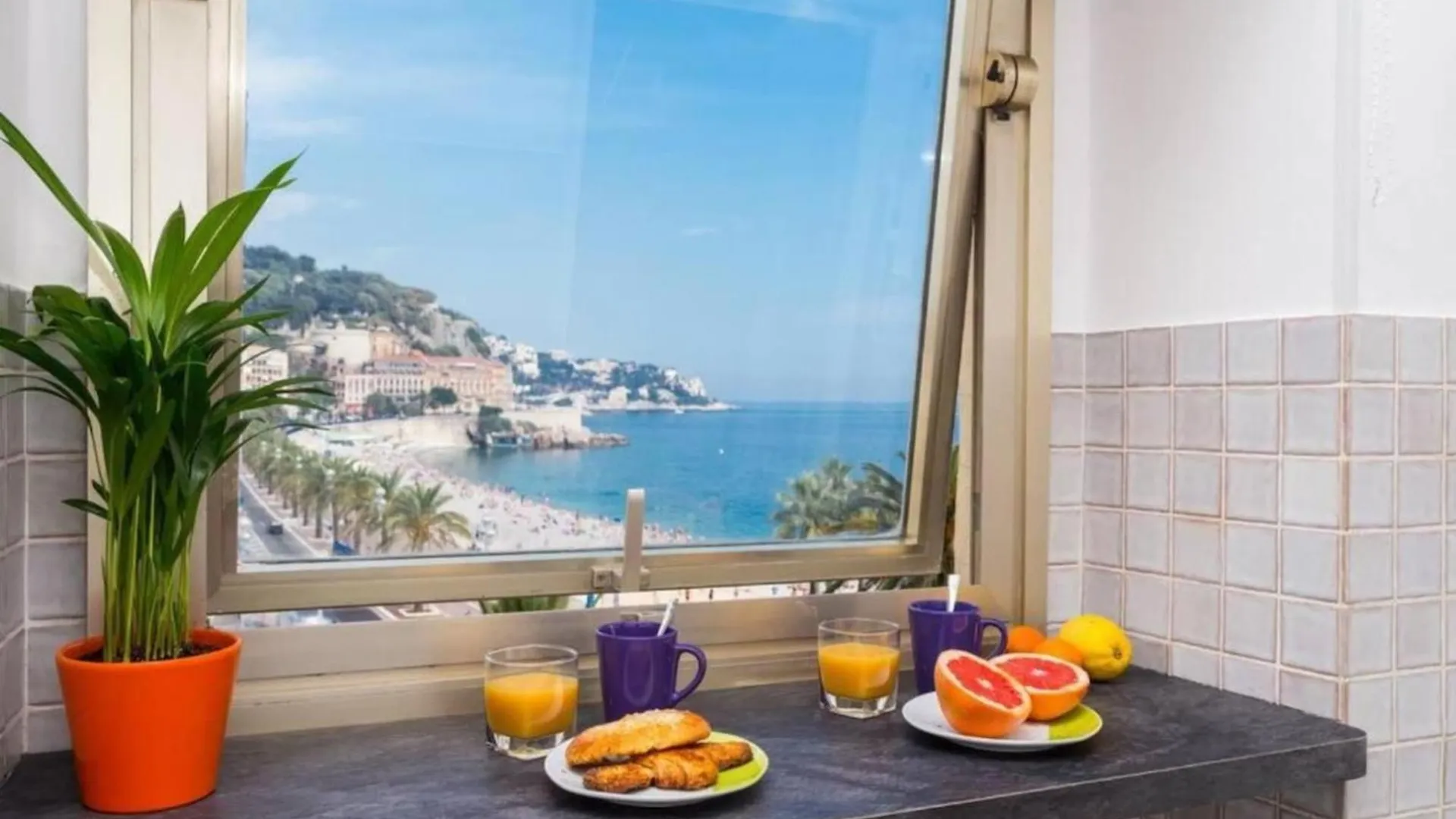 Etats Unis 894 - Stunning On Sea Front W Ac Apartment Nice
